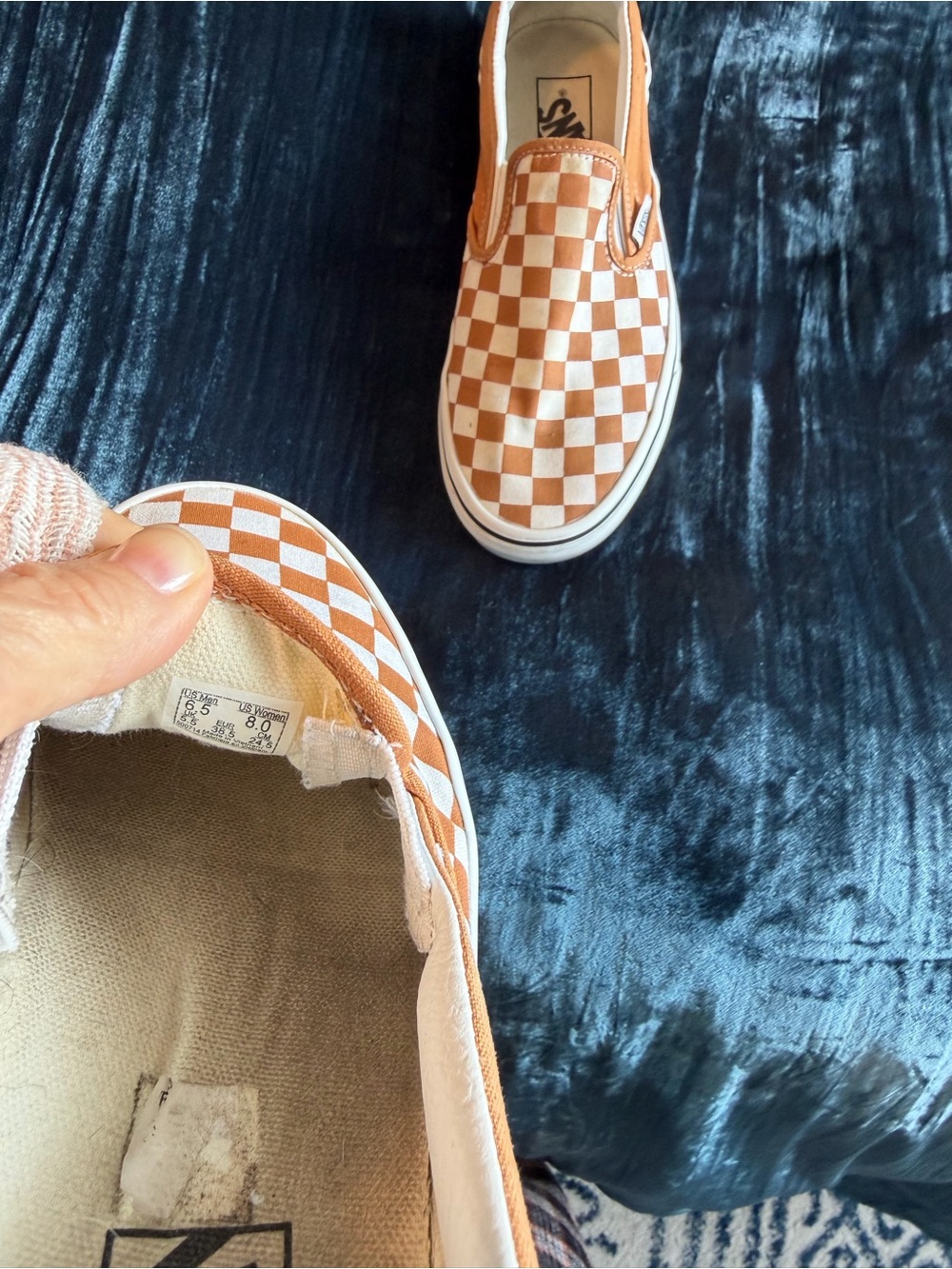 Women’s Van slip-on in checkerboard pattern. Perfect for running around - Picture 4 of 4